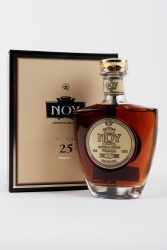 NOY TIRAKAL 25 let, 40% 0,7l