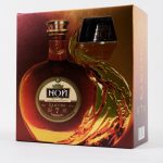 NOY CLASSIC 7 let, 40% 0,7L – Dárkové balení s 2 skleničkami