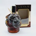 IJEVAN brandy souvenir TIGR HEAD (TIGŘÍ HLAVA), 5 let, 0,5 l 40%