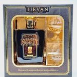 Ijevan NEMRUT 20 let, 0,5L darkové balení se 2 skleničkami