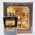 OLD IJEVAN 10 let, 0,5L darkové balení se 2 skleničkami